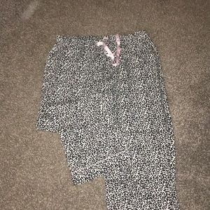 Victoria Secret PJ bottoms XL Leopard print
